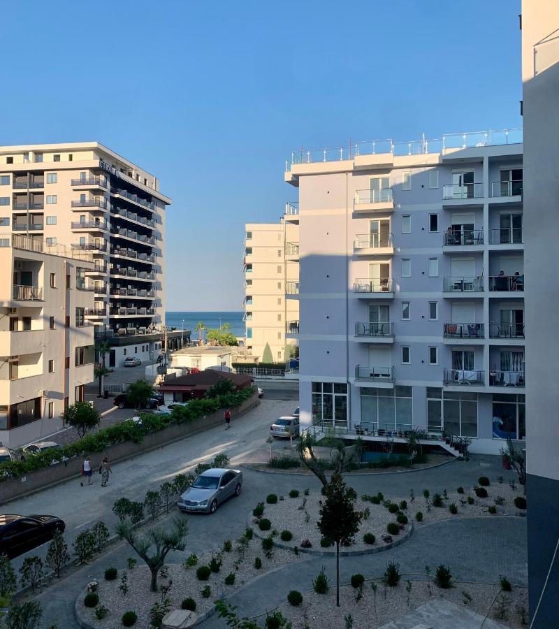 Viktoria'S Apartments Shëngjin Exterior foto